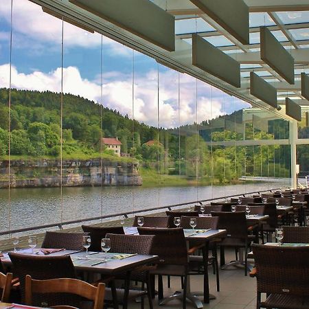 Hotel Les Rives Du Doubs Les Brenets Kültér fotó