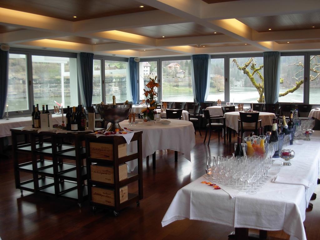 Hotel Les Rives Du Doubs Les Brenets Kültér fotó